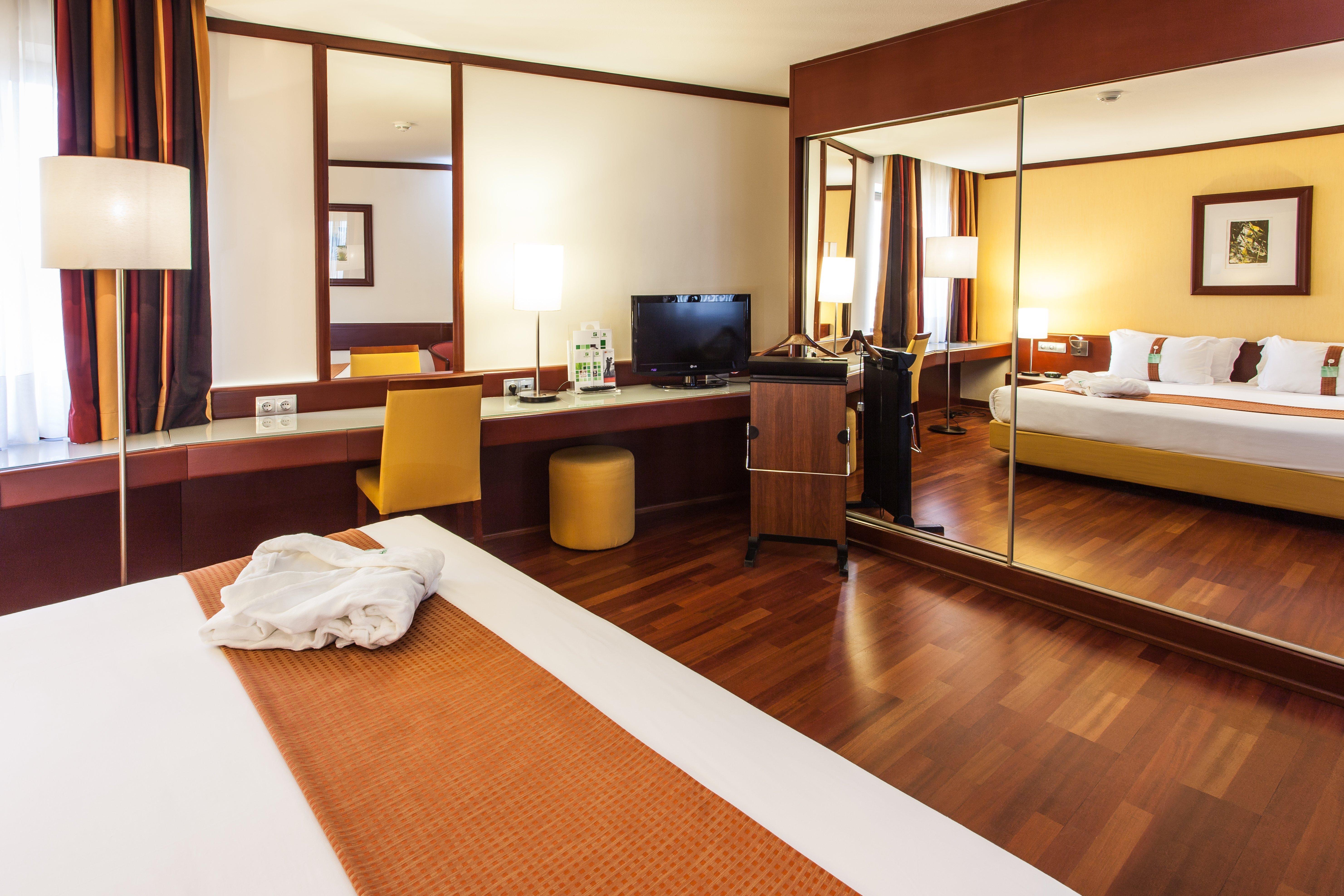 Holiday Inn Lisbon-Continental By Ihg Esterno foto