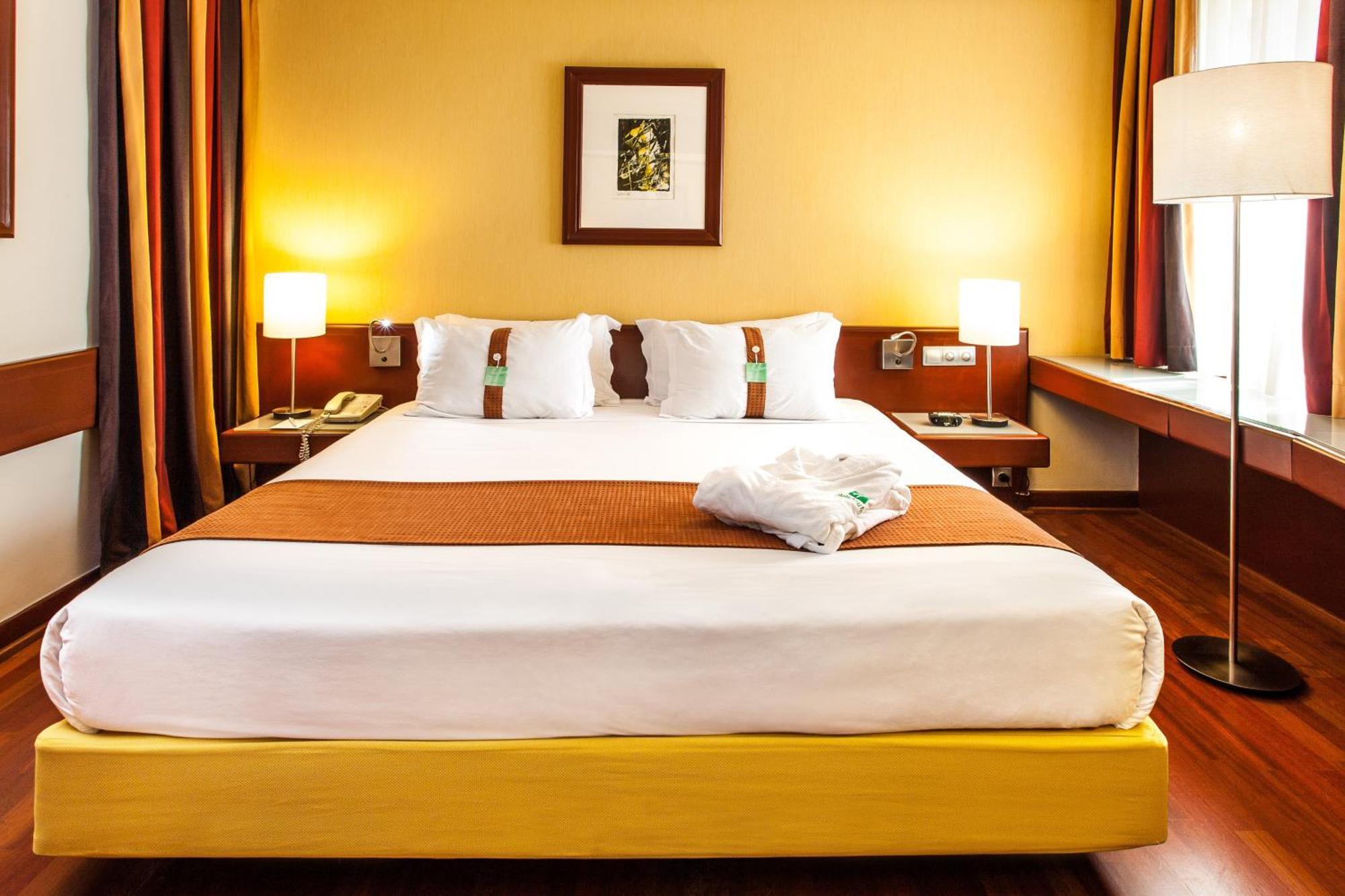 Holiday Inn Lisbon-Continental By Ihg Esterno foto
