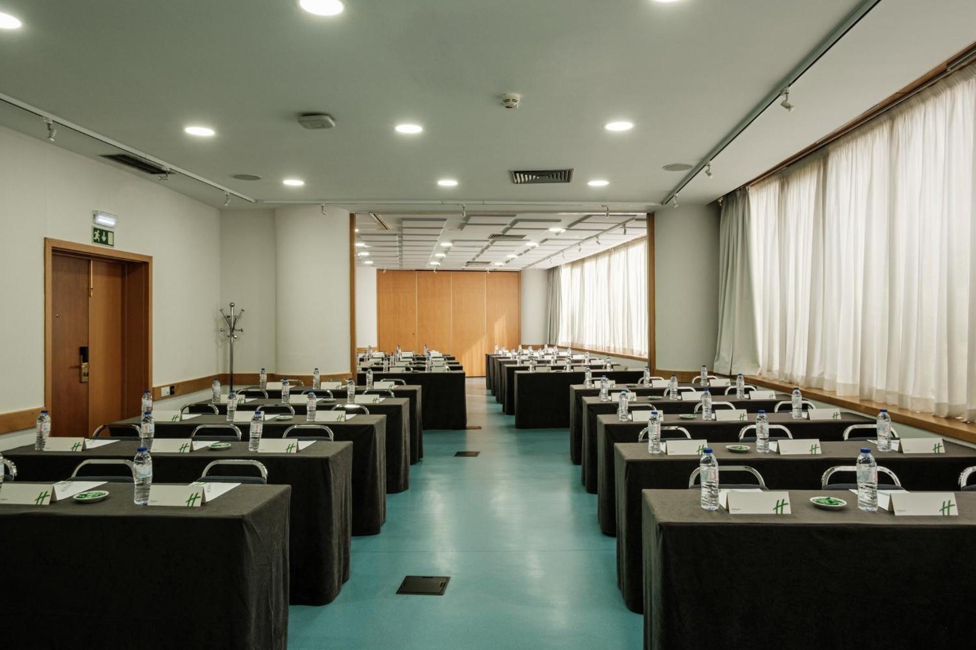Holiday Inn Lisbon-Continental By Ihg Esterno foto